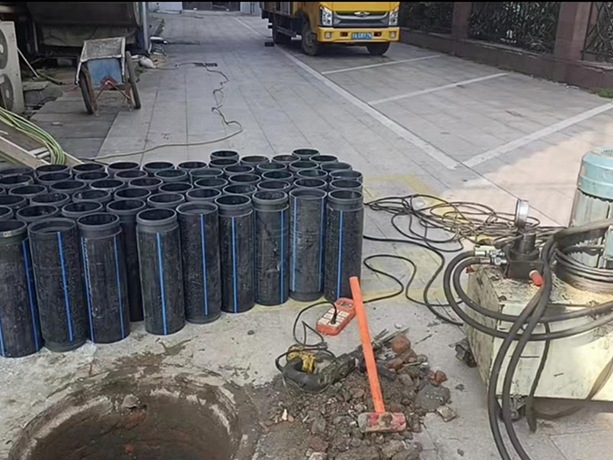 清水PE置换管厂家 DN315置换管 非开挖管短管置换